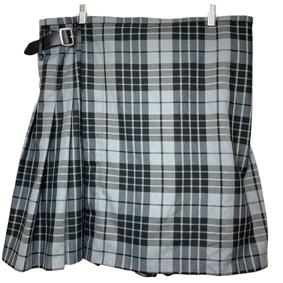 The Kilt co Tartan Kilt Skirt Black Gray Leather Buckle Sz 42/44 Scottish Celtic - Picture 1 of 15